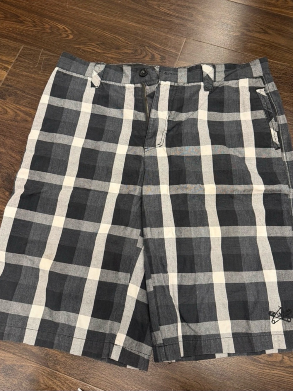 VTG Micros "Homegrown in Los Angeles" Plaid Shorts - Size 36 | Y2K / 2010 Skate